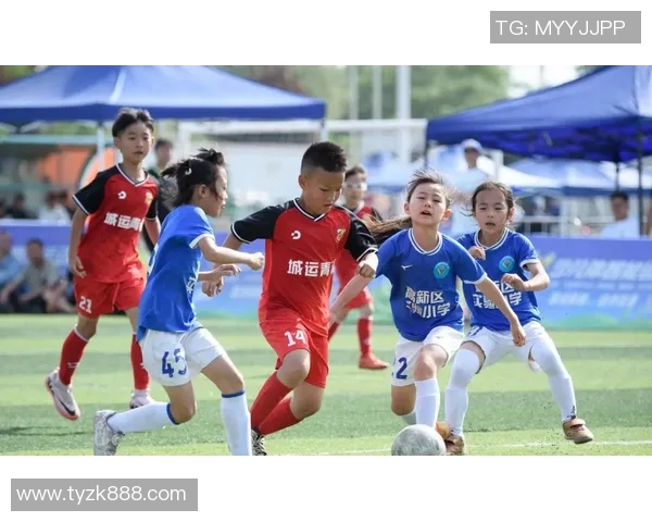 中国足球明星成长历程的精彩瞬间与背后故事全记录